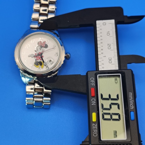 Vintage 1993‎ Disney Minnie Mouse 36mm Women\'s Quartz Watch Extra Leather Straps